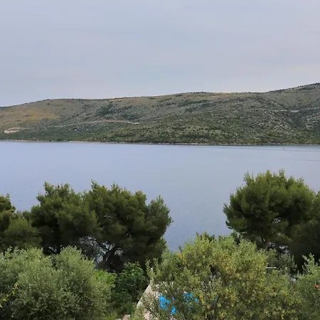 Holiday home Seaside Family Friendly House With A Swimming Pool Poljica, Trogir - 8661