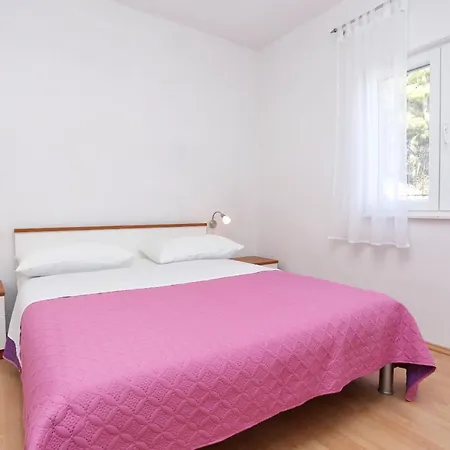 Seaside Family Friendly House With A Swimming Pool - Trogir - 8661